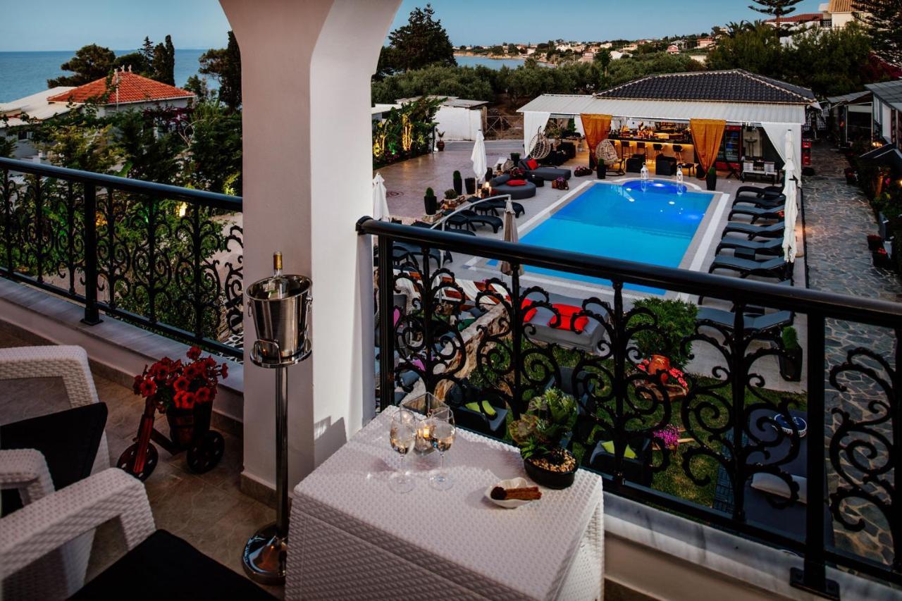 Villa Corali Apartments Sea Breath & Pool Amoudi Extérieur photo