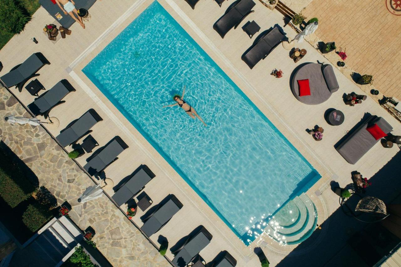 Villa Corali Apartments Sea Breath & Pool Amoudi Extérieur photo