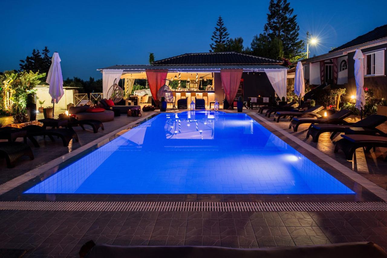 Villa Corali Apartments Sea Breath & Pool Amoudi Extérieur photo