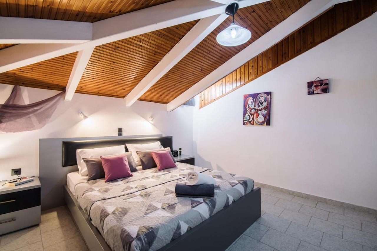 Villa Corali Apartments Sea Breath & Pool Amoudi Extérieur photo