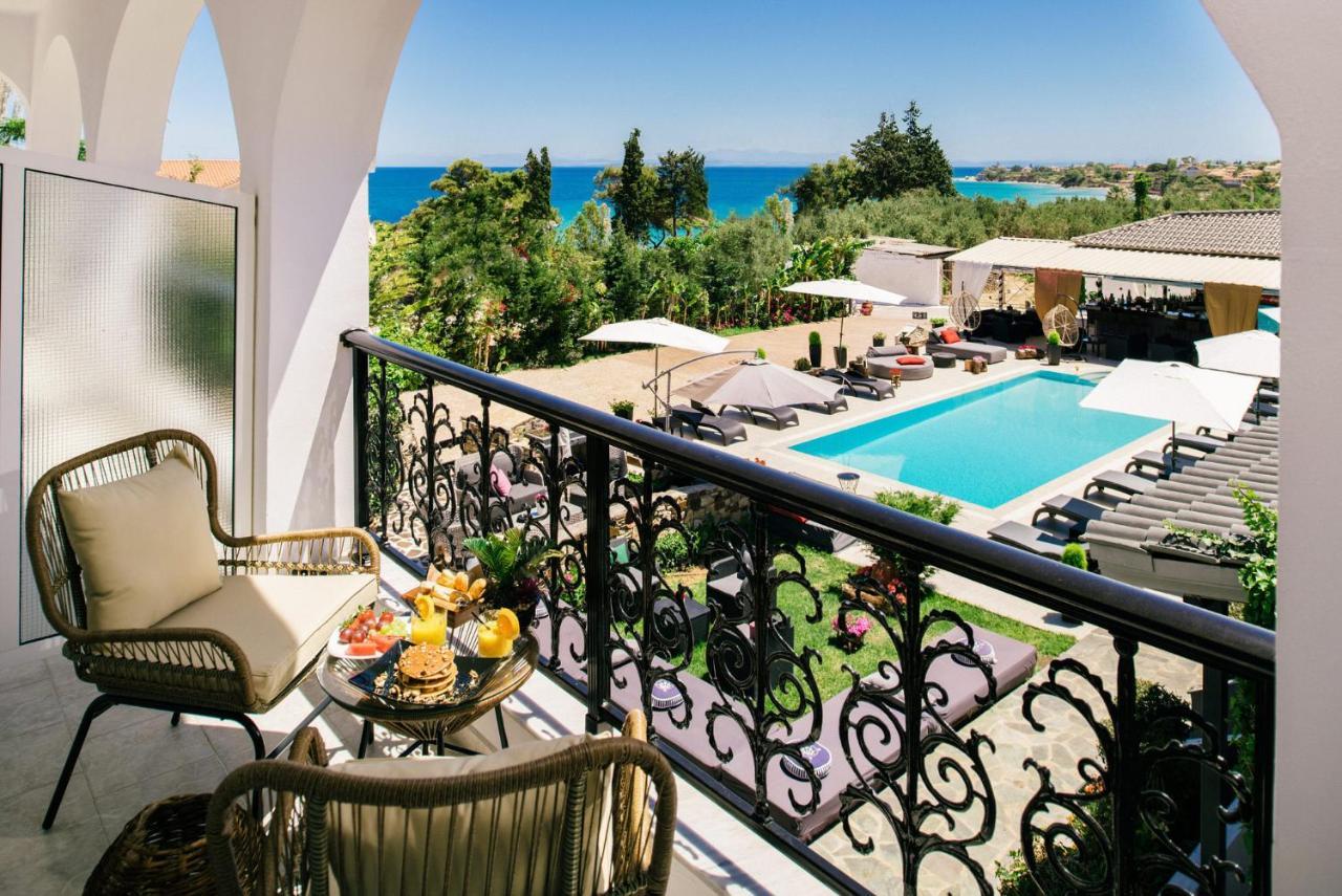 Villa Corali Apartments Sea Breath & Pool Amoudi Extérieur photo