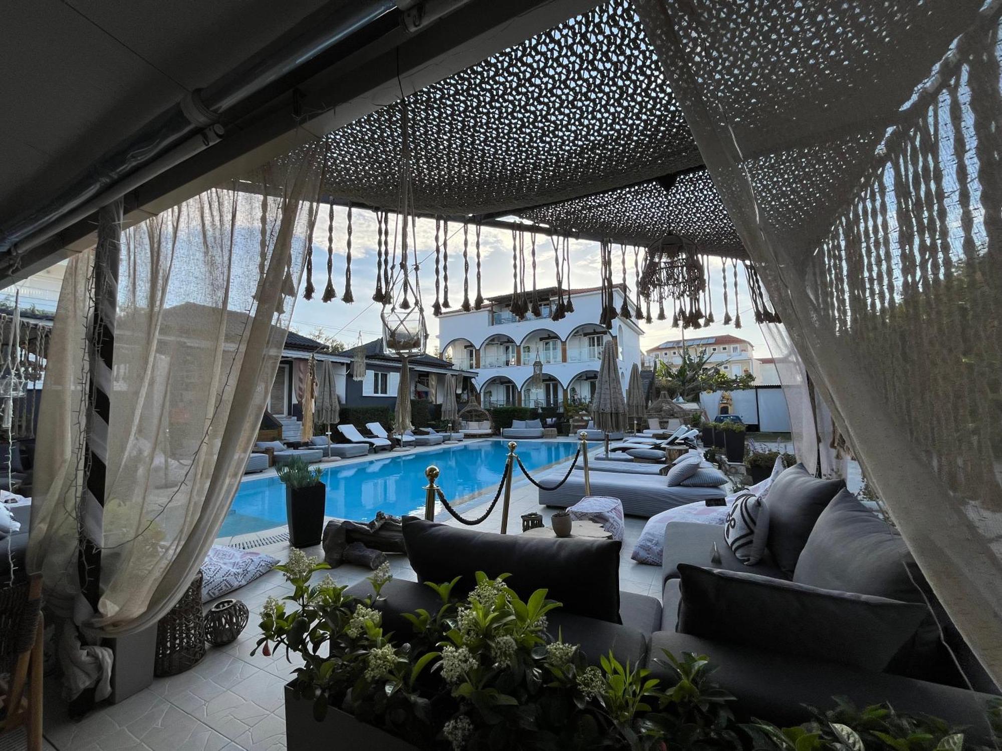 Villa Corali Apartments Sea Breath & Pool Amoudi Extérieur photo